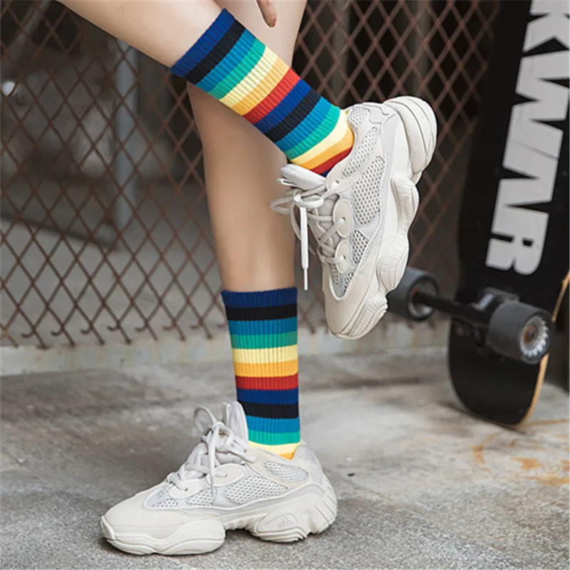 Top quality funny fashion sports socks new design custom women wholesale custom men knitted socks for unisex