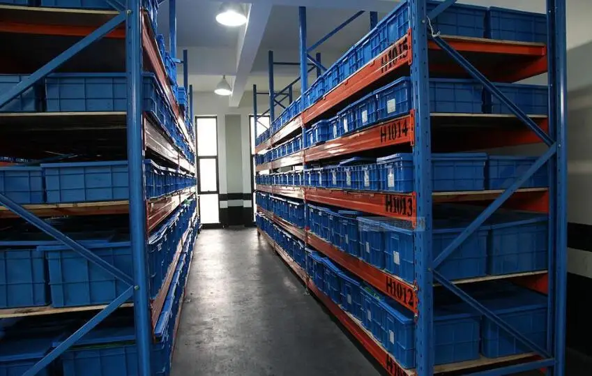 Low failure rate high quality cheap price 2.5-4.0mm wire diameter sofa zigzag strengthening spring machine