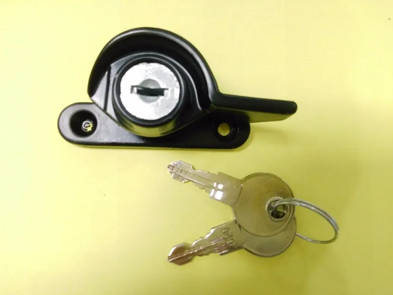 Металлический DC-360 KEYI золотистый оконный замок из цинкового сплава с полумесяцким замком раздвижной ключом