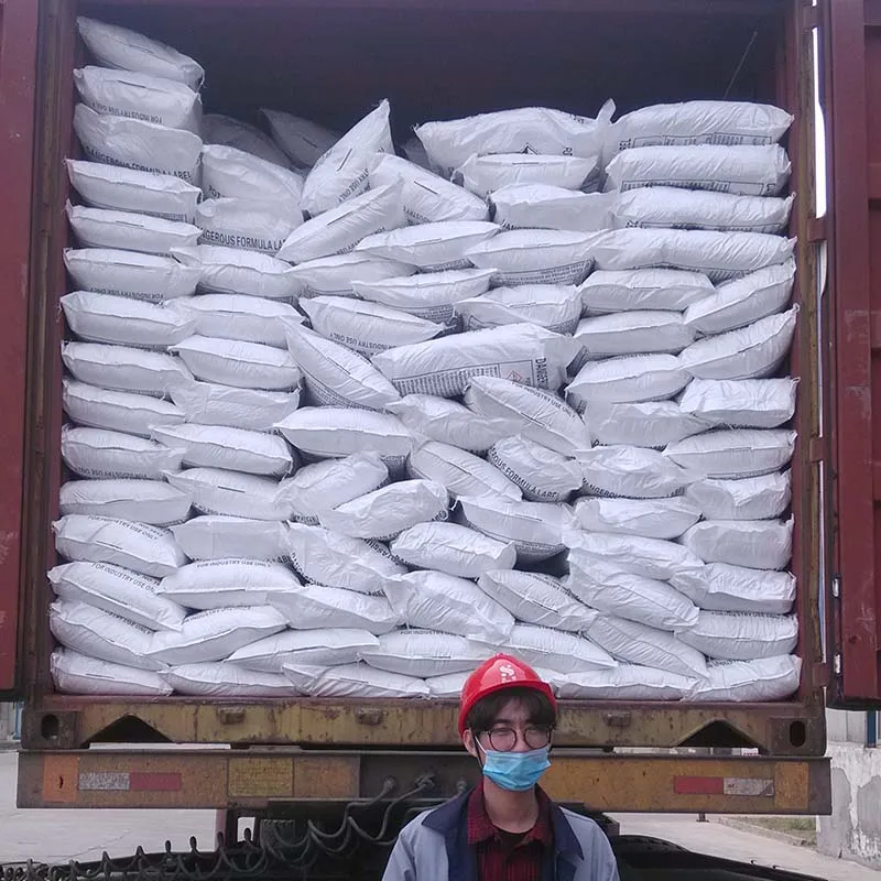 Поставка 90% 95% каустические хлопья калия гидроксид калия твердый