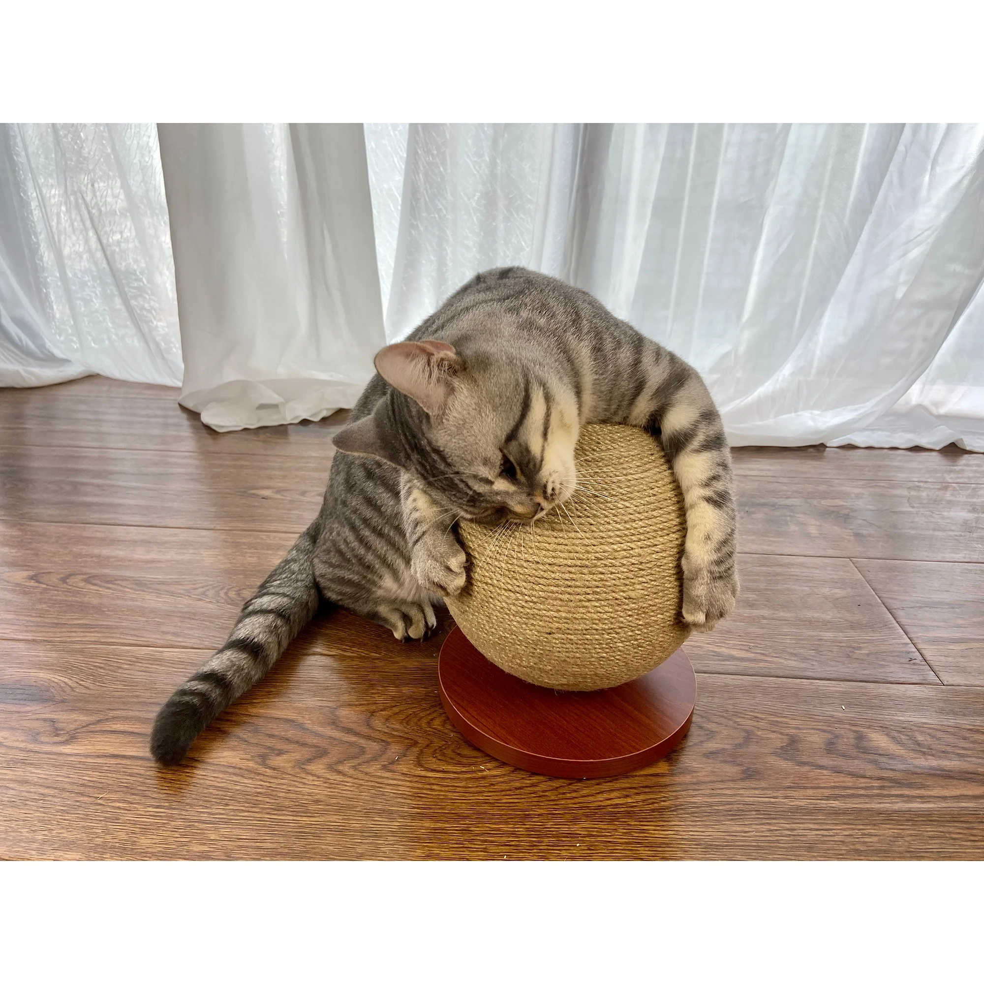 Fashion Sisal Cat Scratches Ball with Cat Teaser Scratch Pole Scratcher Furniture Interactive Toys for Cats