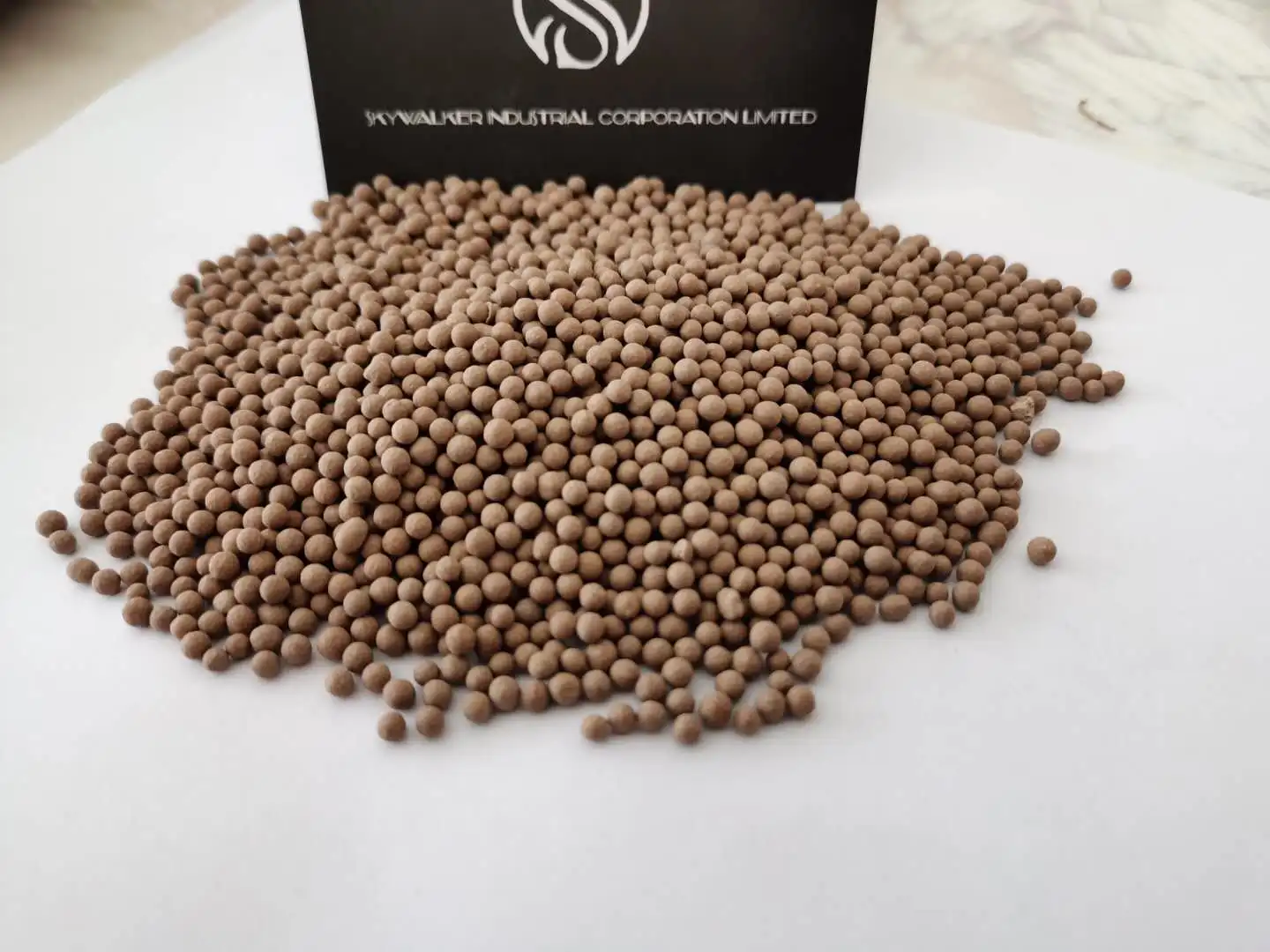 Natural Activated Mineral  Clay Desiccant Factory Price