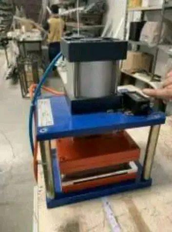 PVC   Vertical Blinds Pneumatic Cutting   punching   Machine