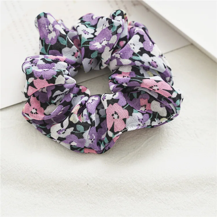 Factory Sale 2022 New Design Chiffon Floral Fabric Hair Bands Ties Silk Elastic Scrunchy Big Satin Scrunchies