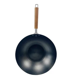 New Arrival 30 cm Nitriding Wok Diamond Design Wok Pan Wooden handle Woks & Stir-fry Pans w/o Coating
