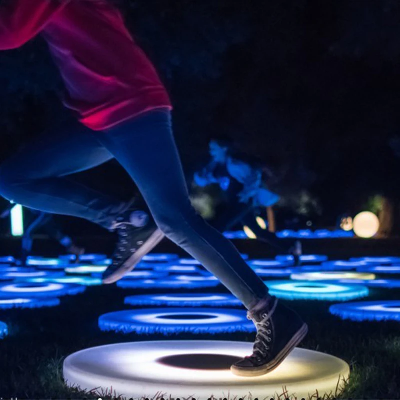 2024 New design waterpoof IP67  16 Colors RGB interactive led dance floor tiles for Sale