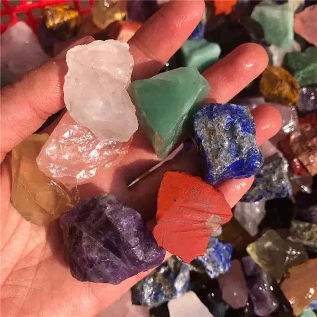 Wholesale natural hand carved raw crystals healing stones 7 chakras rough gemstone set for decor