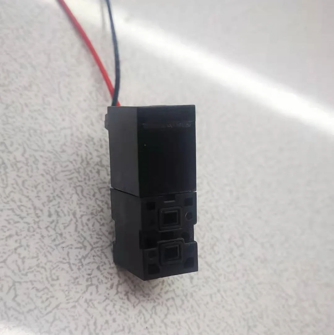 3 Way Direct Poppet Type 10MM Plastic Miniature Solenoid Valve for Oxygen Concentrator