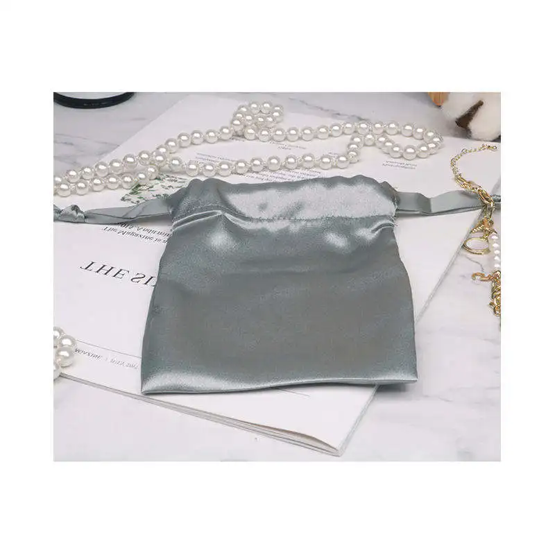Wholesale Multi-Color Design Silk Bangle Necklace Ring Pouch Big Space Jewelry Satin Gift Pouch Bag With Drawstring