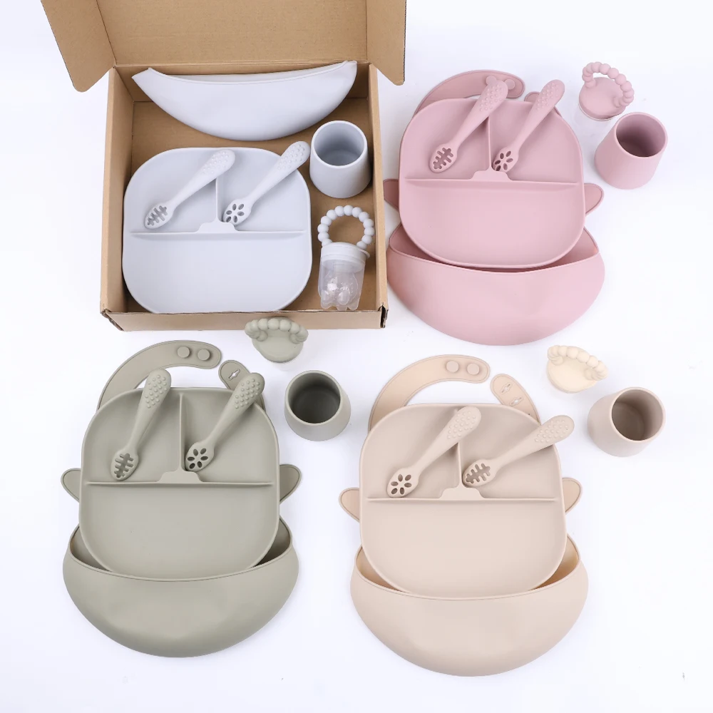 Custom Bpa-free Silicone Tableware Baby Feeding Bib Plate Cup Training Spoon Silicon Fruit Pacifier Baby Wearning Feeding Set
