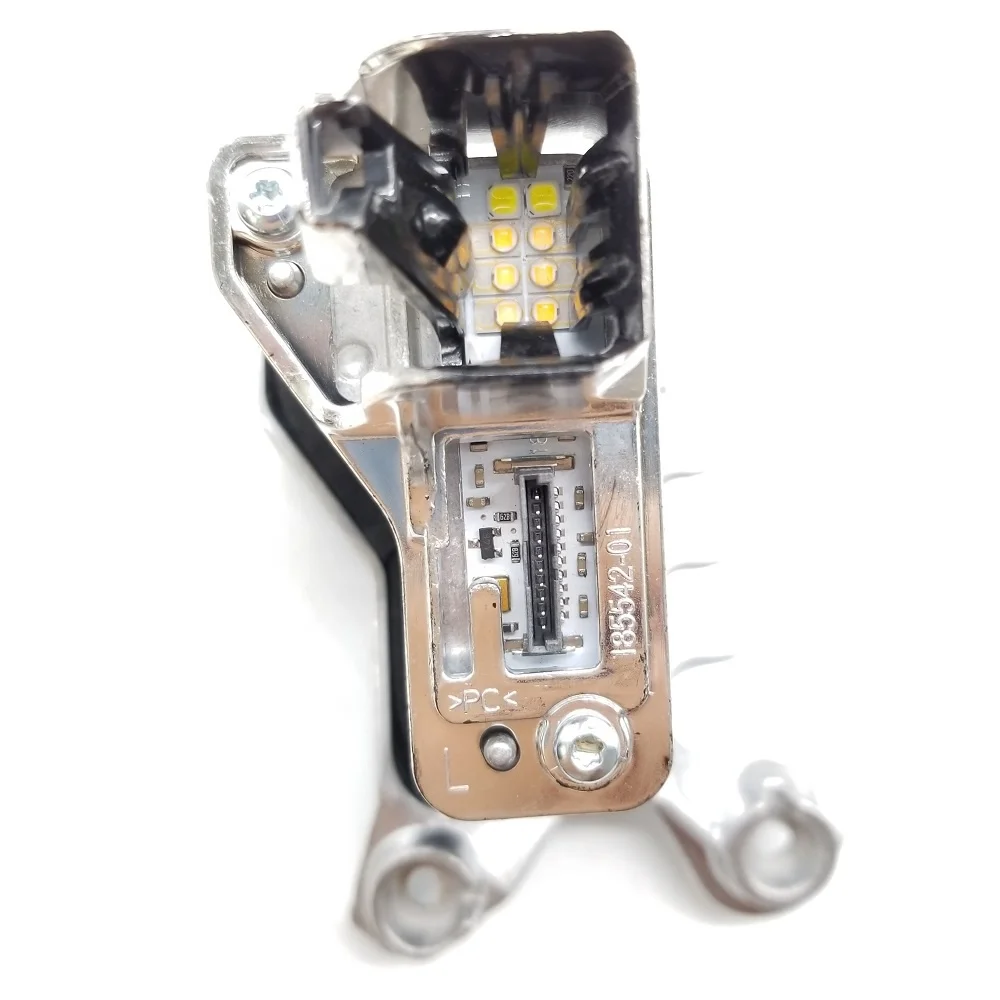6311 7352 553 L 6311 7352 554 R LED DRL Daytime Running Light and Turning Light module for 5 series F10 F11 LCI 2010-2017