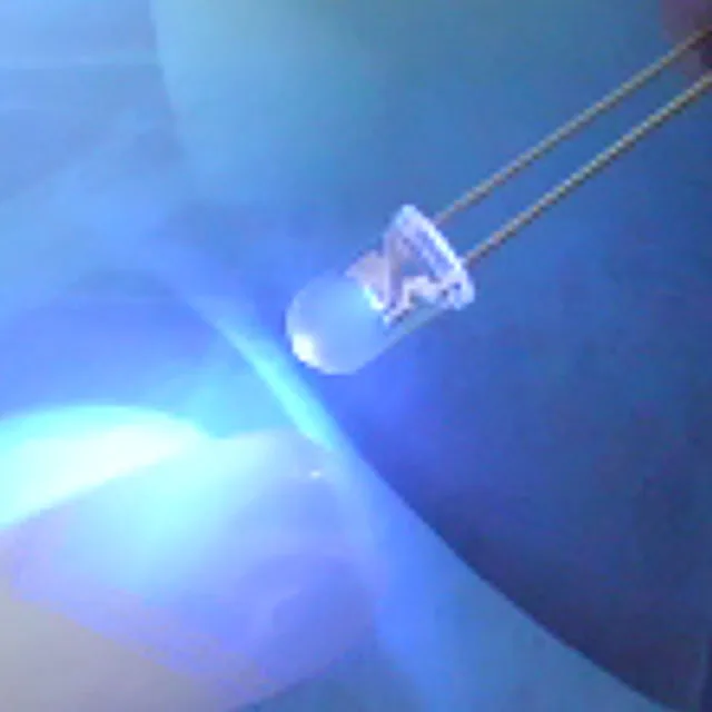 Ультрафиолетовый светодиодный Диод 3 мм 365 нм