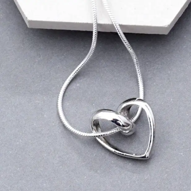 sterling silver 925 virgin mary heart charm necklaces Floating big Heart Necklace