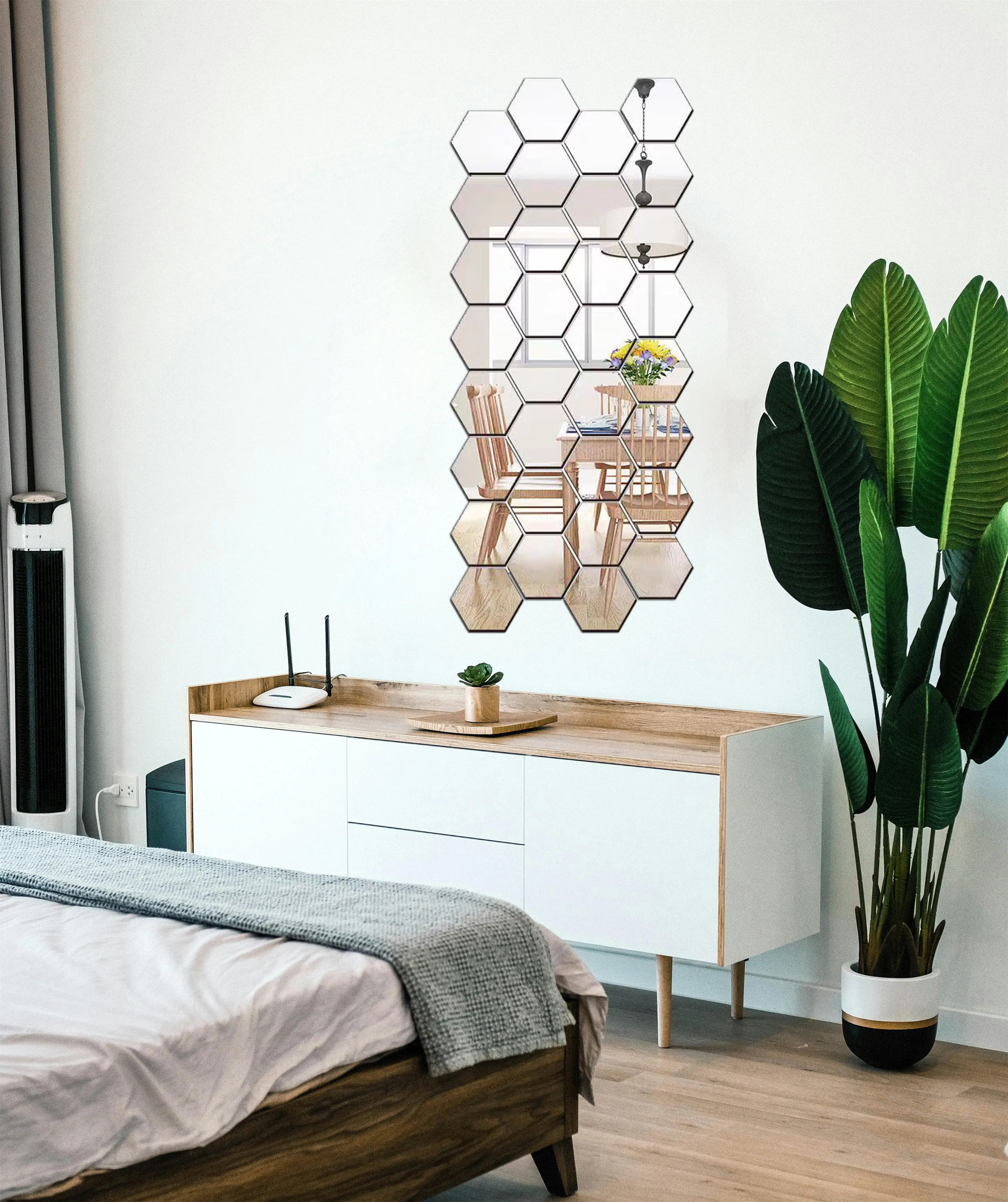 Custom 3D Hexagonal Mirror Wall Sticker Acrylic Mirror Sticker Wall is suitable for living room bedroom kitchen decoration