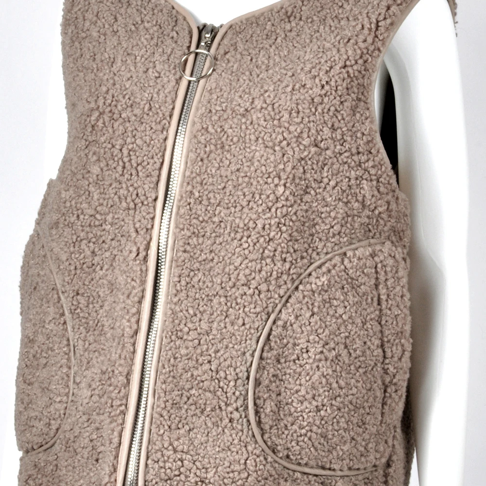 
2020 Winter Ladies faux Fur Vest Women Fur Gilet Customize Logo Woolen Warm Coat 