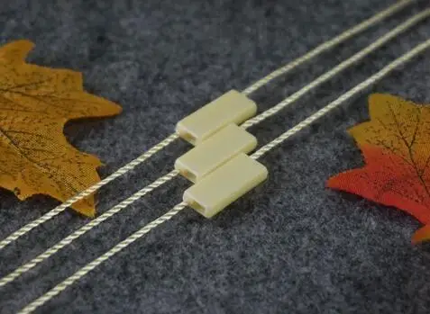 Custom embossed logo hang tag string hang tag string elastic elastic string with knot for hang tag