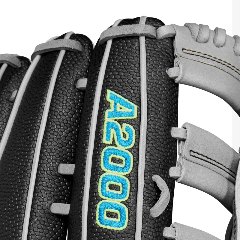 Custom logo high quality kip leather baseball gloves 13 outfield a2000 baseball glove