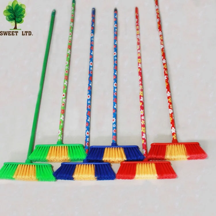 PP PET soft plastic broom with wooden broom stick