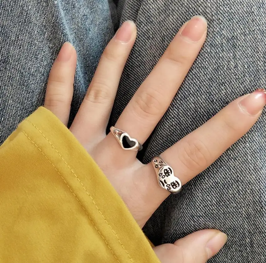 
Creative black love female ring retro temperament tear point opening old jewelry 