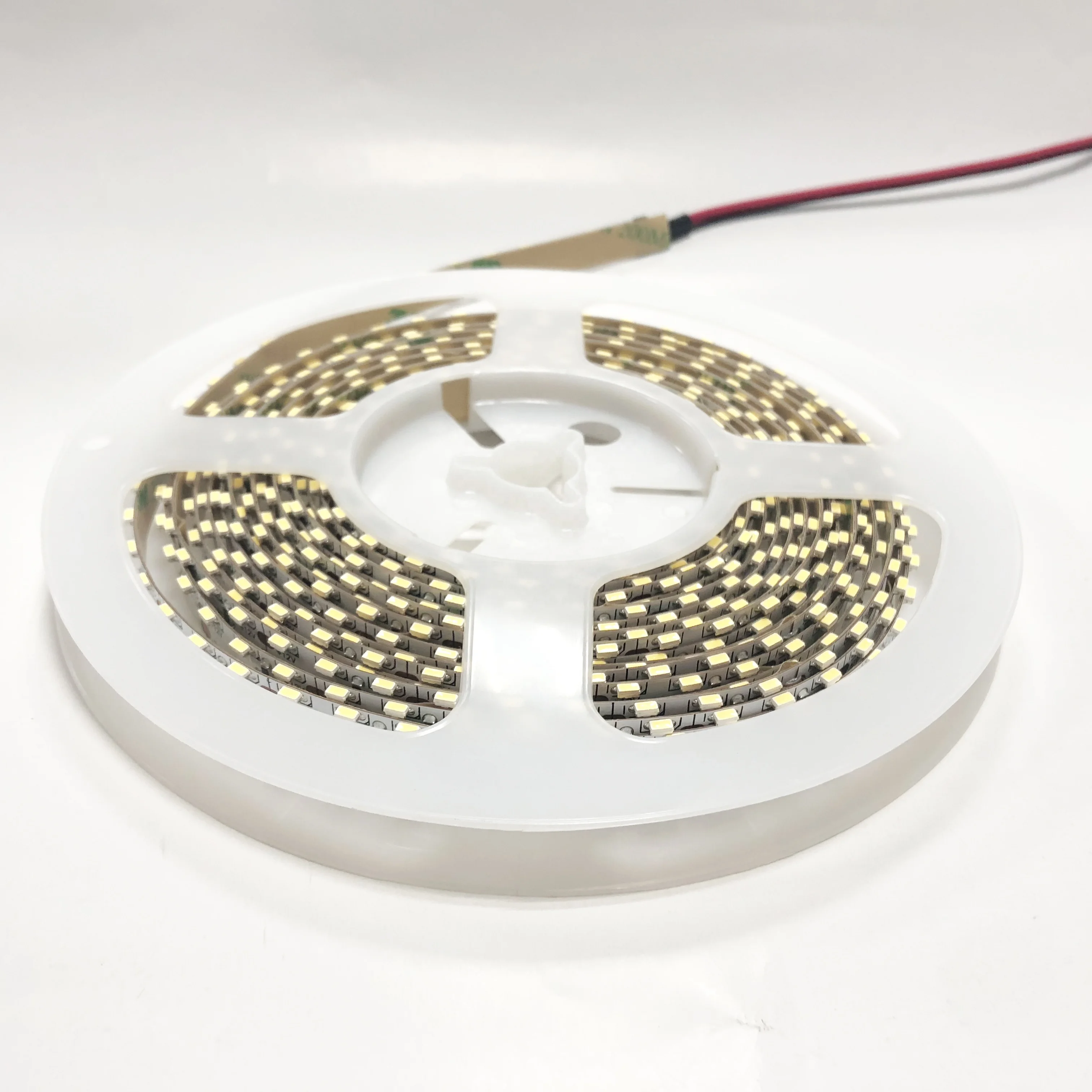 Светодиодная гибкая лента IP20 12 В постоянного тока 2835SMD 30