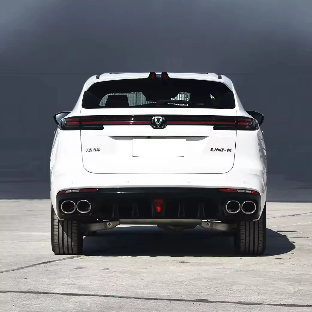2024 Changan UNI-K IDD Plug-in Гибридный бензиновый автомобиль 5 мест внедорожник Китай новые автомобили