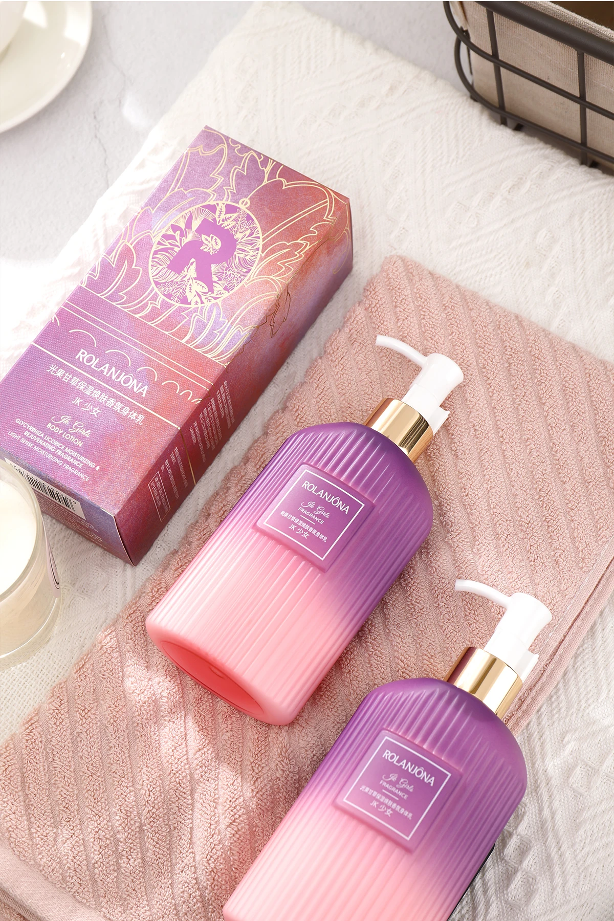 High quality Moisturizing perfume body lotion Light fragrance Moisturize dry skin Support Custom Design Wholesale