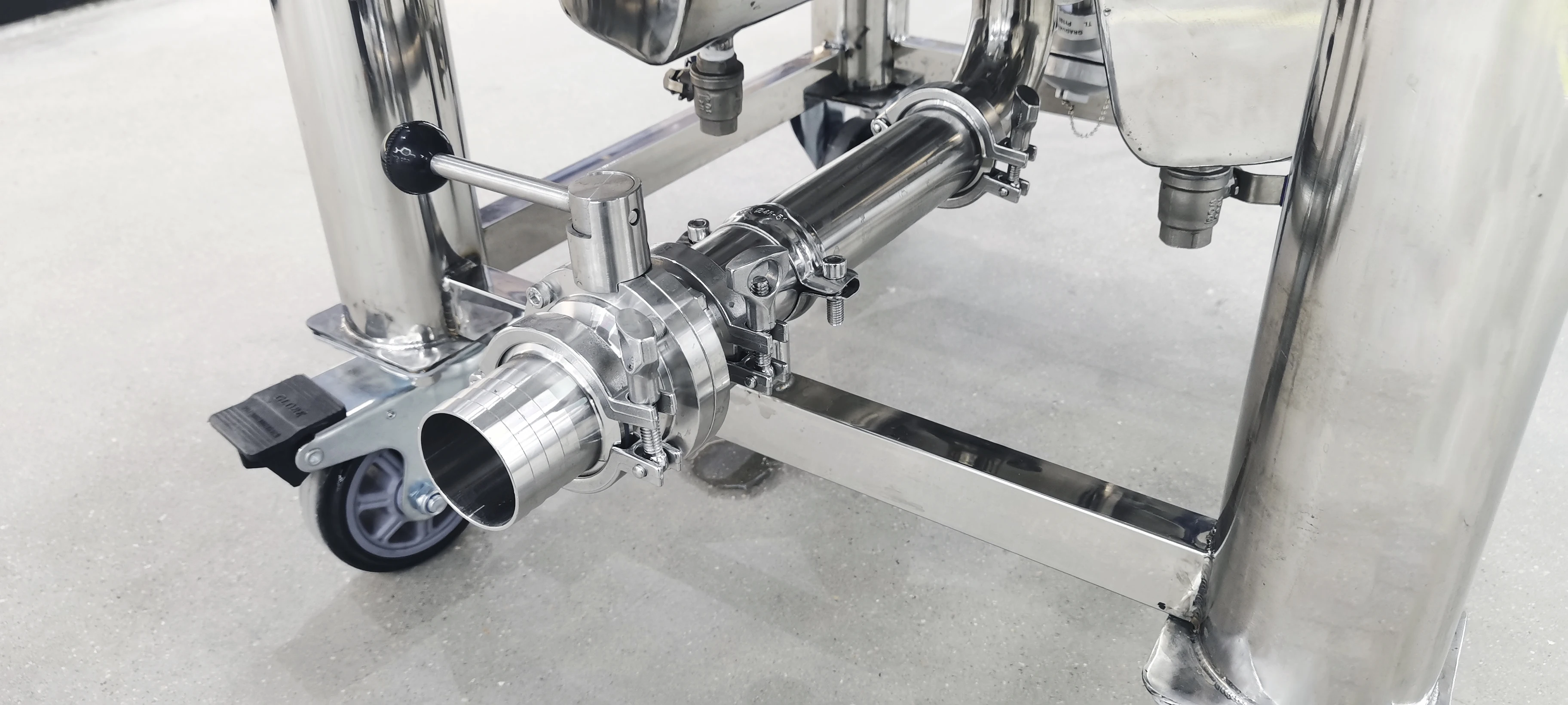 Cosmetic Liquid Mixer Detergent heated Mixing Reactor tank agitator blender in stock with lower price