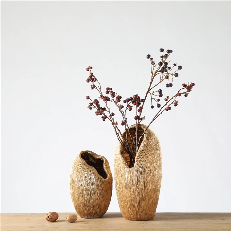 Wholesale elegant luxury unique design tabletop resin vase for home decor