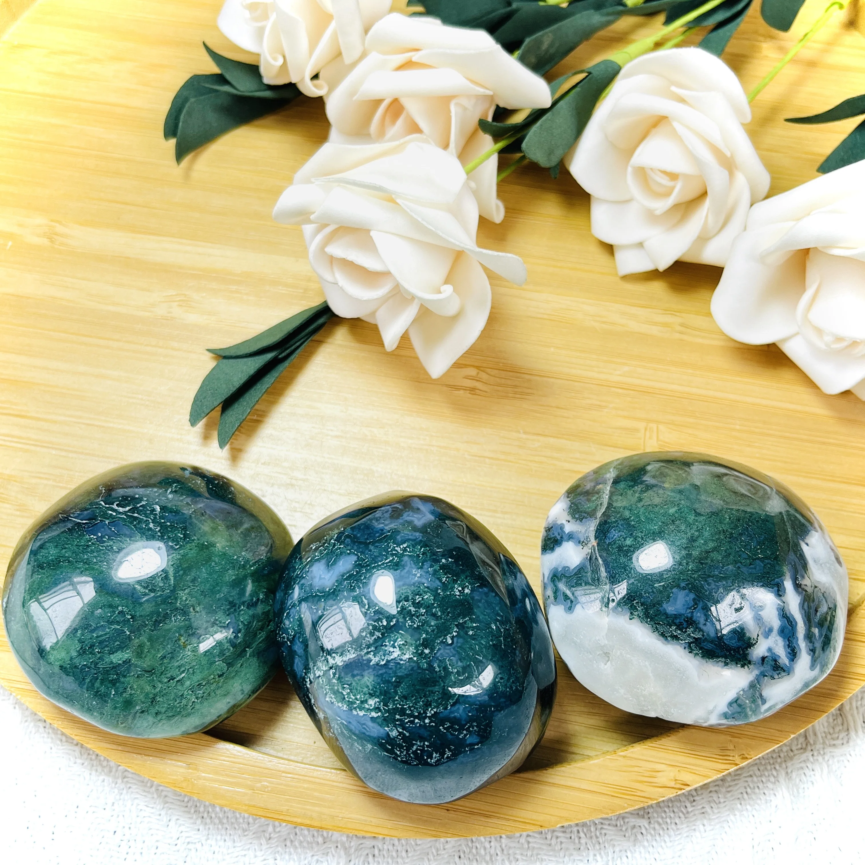 Wholesale Healing Natural Polished Moss Agate Palm Stone For Health