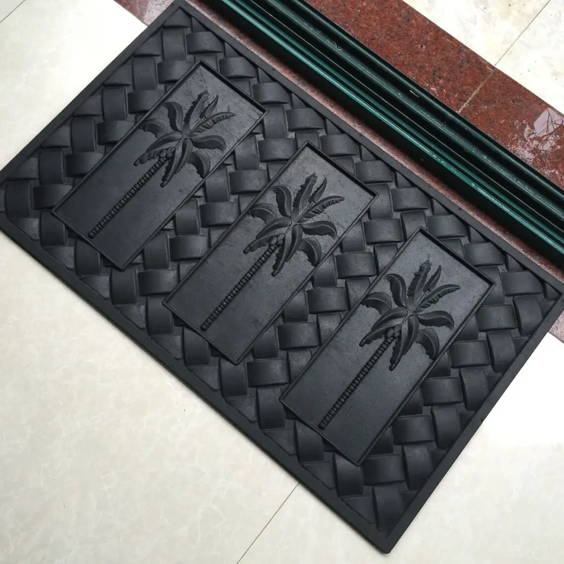 Heavy Duty Hexagon Holes Outdoor Rubber Mats