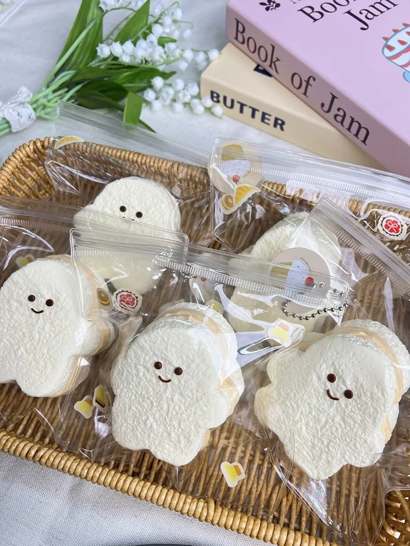 Hot sales New Design Cream Gingerbread Man Girl Gifts Cartoon Squishy Soft Plush Toy