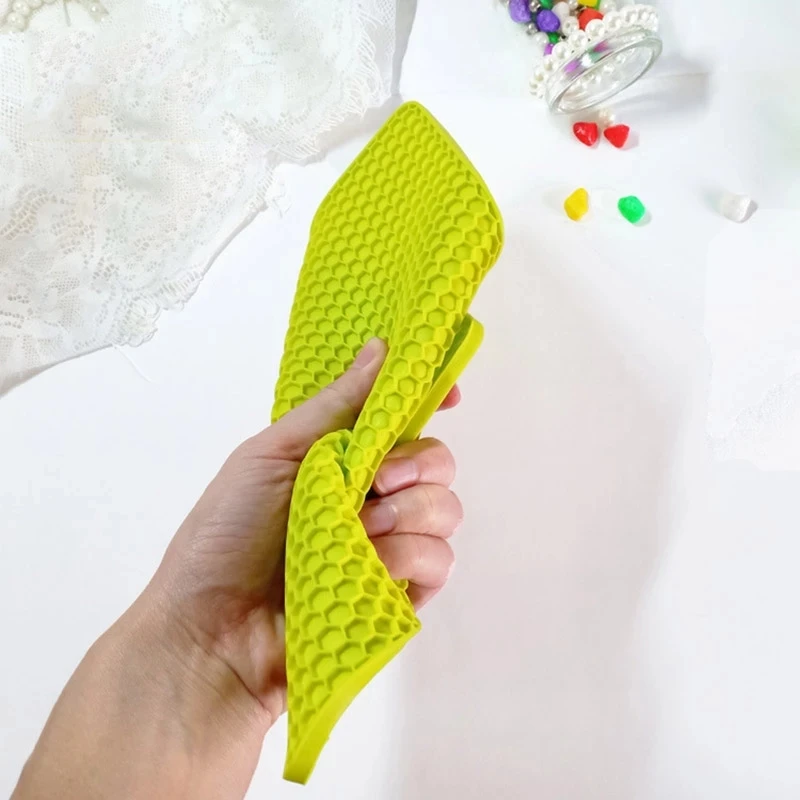 Square Honeycomb Non-slip Heat-Resistant Silicone Mats Bowl Pad Pot Holder Thicken Insulation Table Placemat Home Desktop Decor