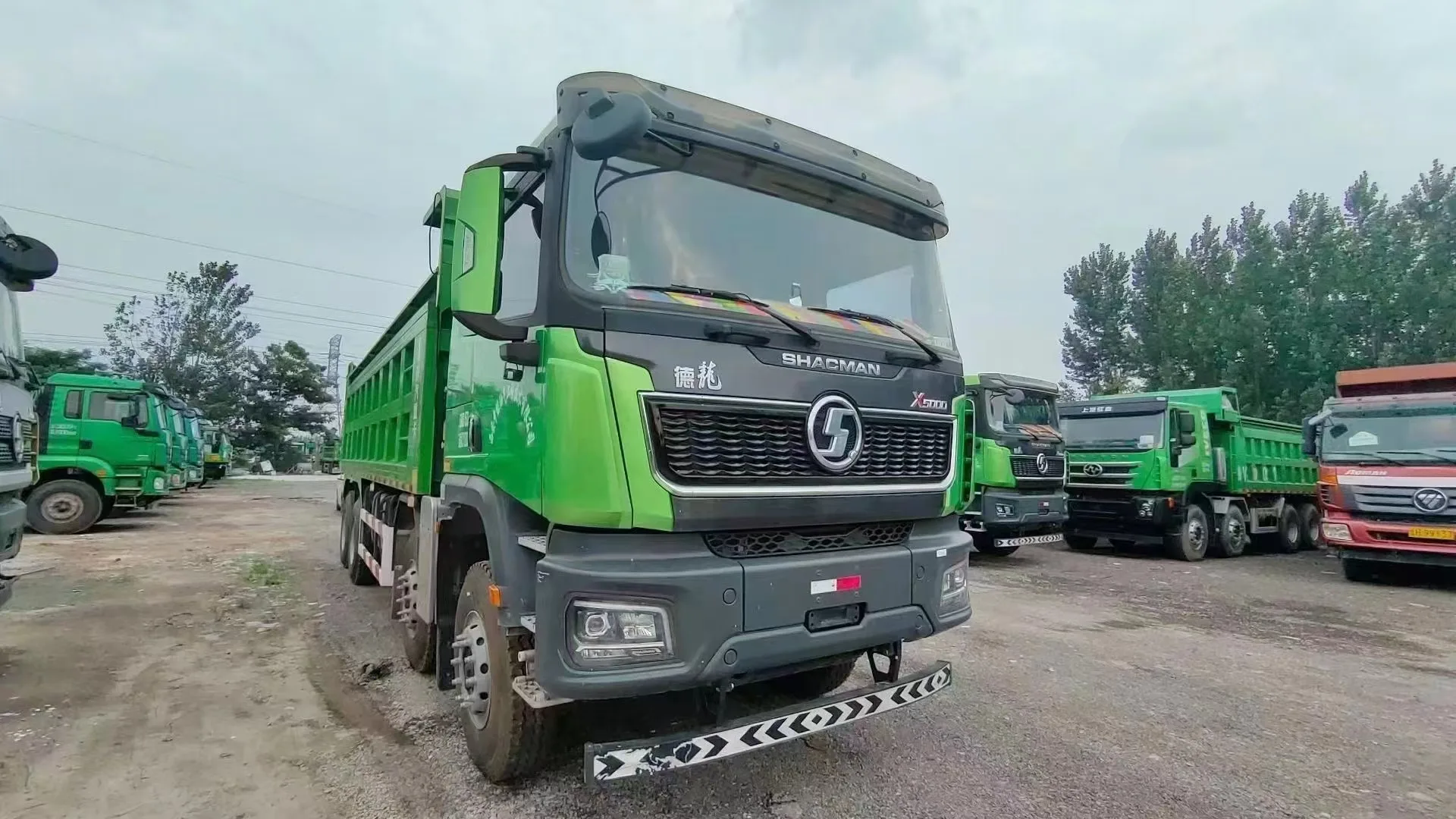 Good condition used Cross-border supply of Shaanxi Auto Delong X5000 single drive 420 horsepowe tractor truck manufacturers