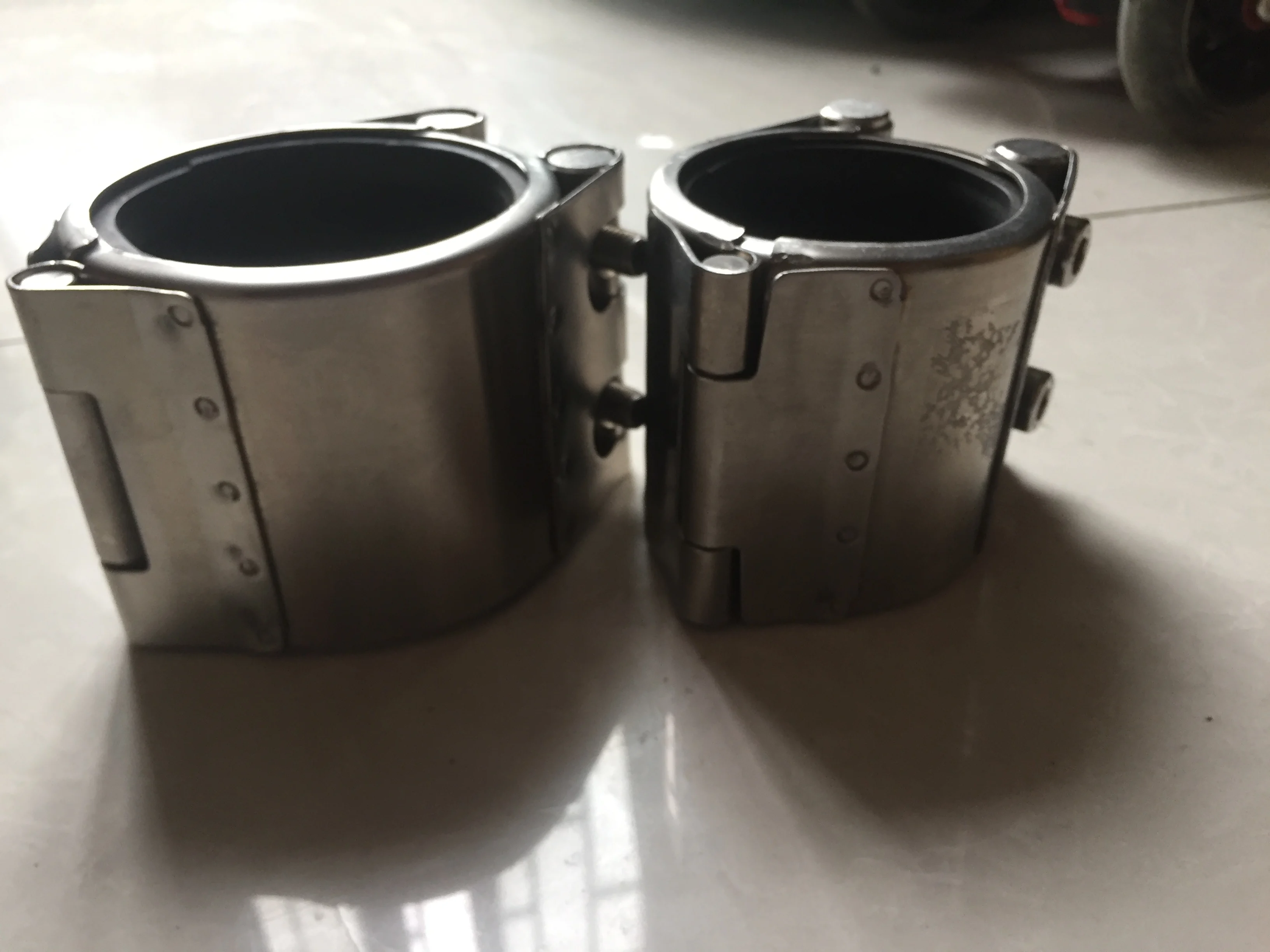 high quality stainless steel pipe sleeve repair couplings clamp for GAS,OIL,Steel,DI, CI, PE, PVC Pipe