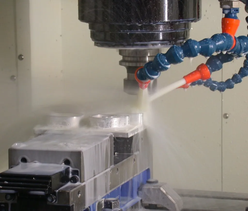 Soluble Cutting Oil Metal Cutting Fluids For Machine Tools Glass Working Fluid