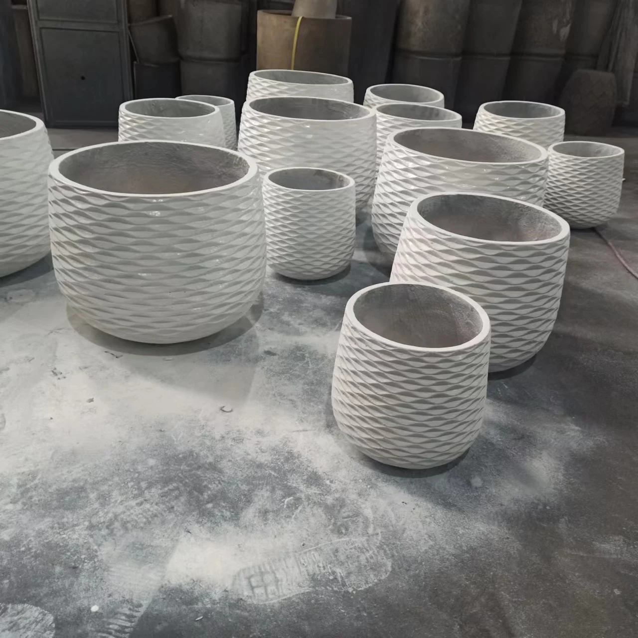 BRICE New design  home modern balcony decoration larger fiber clay pot floor big planter flower pots