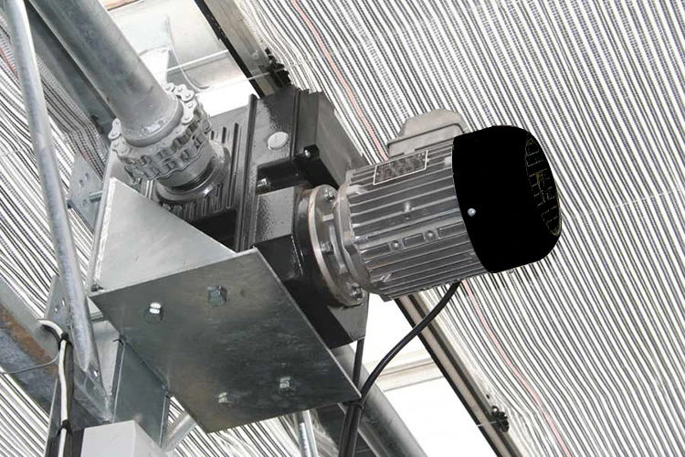 Reducer gearbox for greenhouse shading system and window opening petrol motor gear reduction