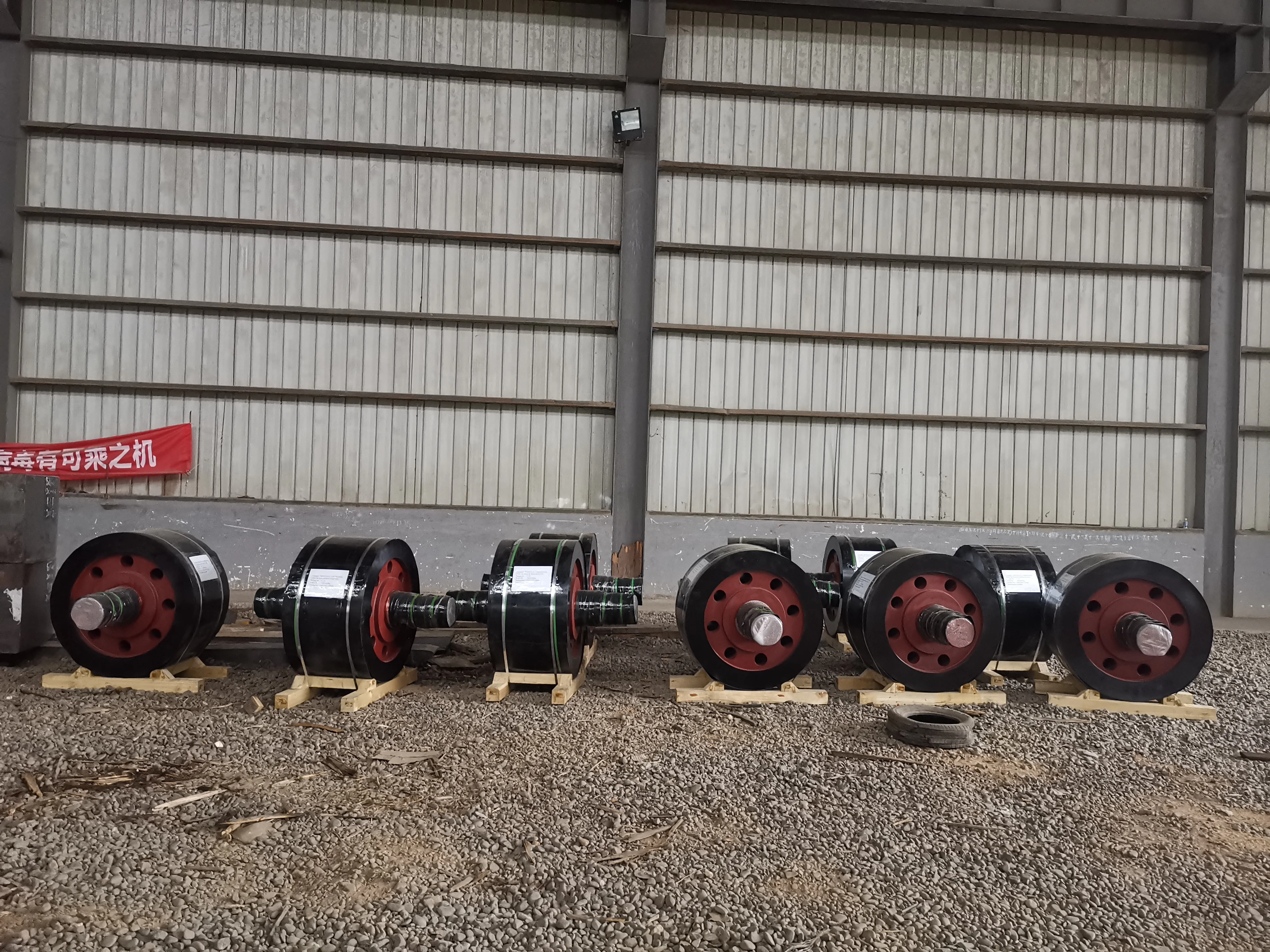 Factory Cast Oem Alloy Steel Pelletizer Large Diameter Gear Rotary Kiln Support Shaft