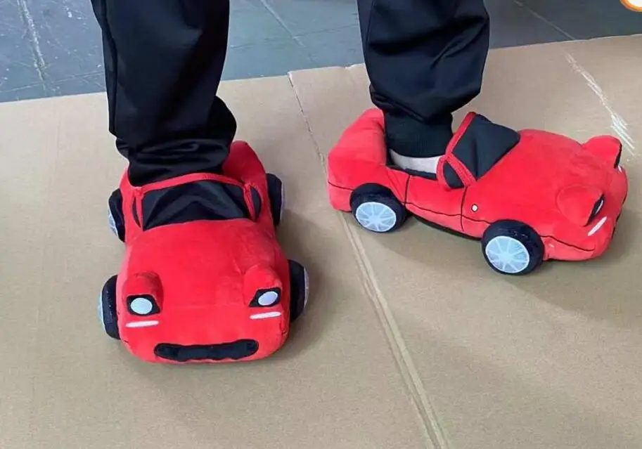 Лидер продаж новый дизайн плюшевые скоростные гоночные автомобильные тапочки плюшевая Автомобильная обувь на заказ