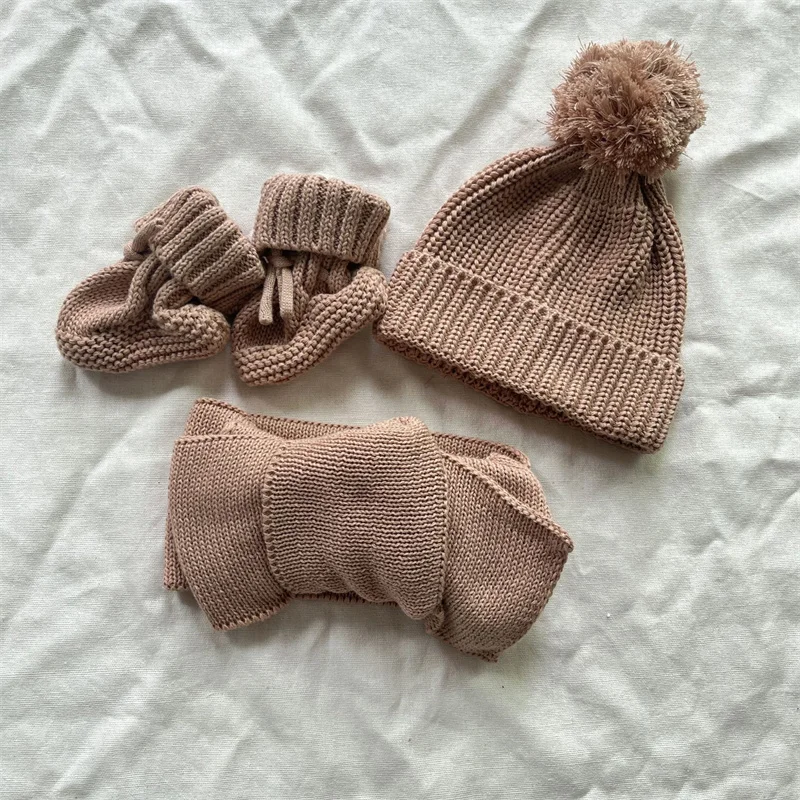 3pcs Baby Hat Headband Booties Gift Set Newborn Babe Knit Cozy Socks Shoes Oversized Topknot Warm Beanie Hat  for Infant
