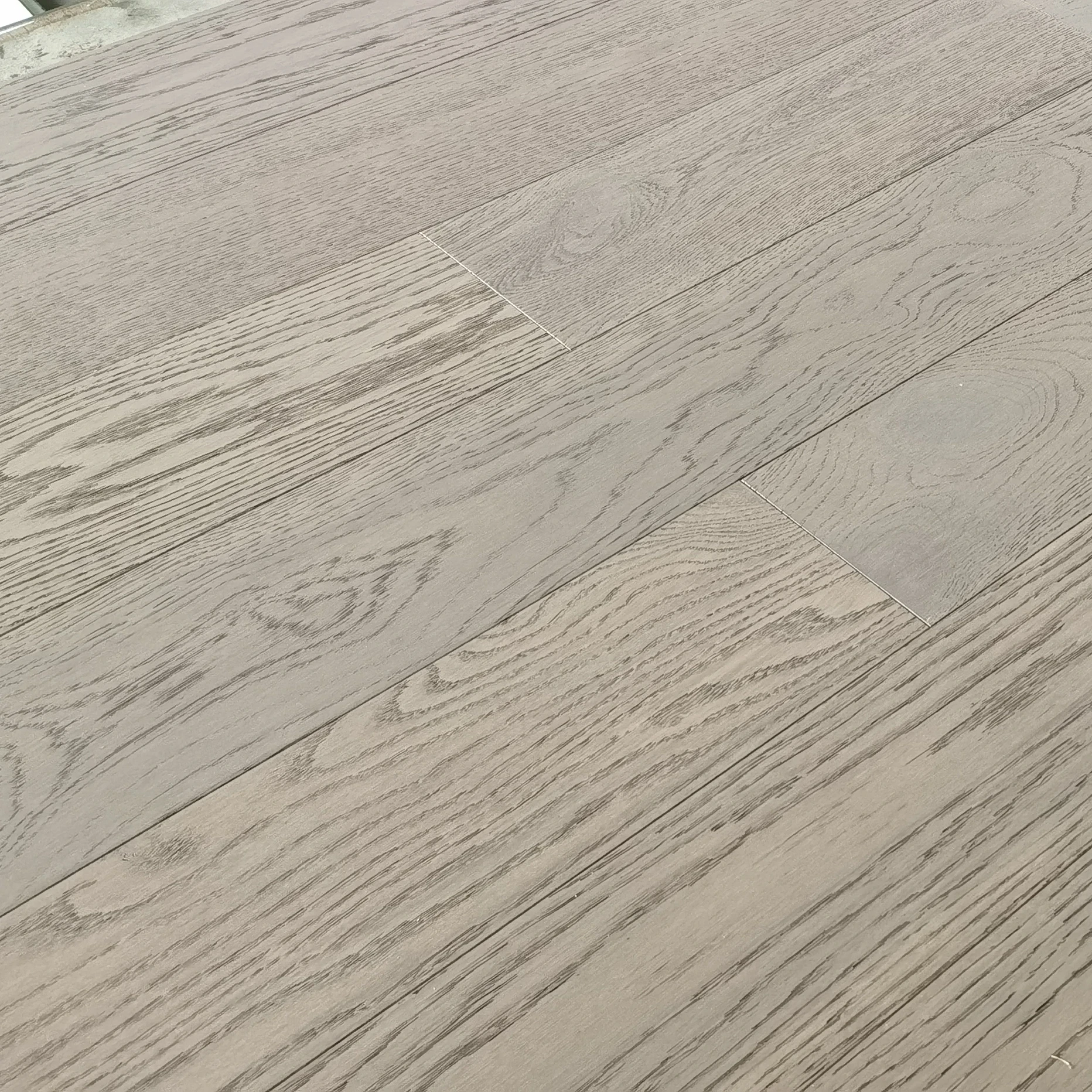 2022 new 3- layers flooring Solid hardwood UV lacquer white oak wood flooring