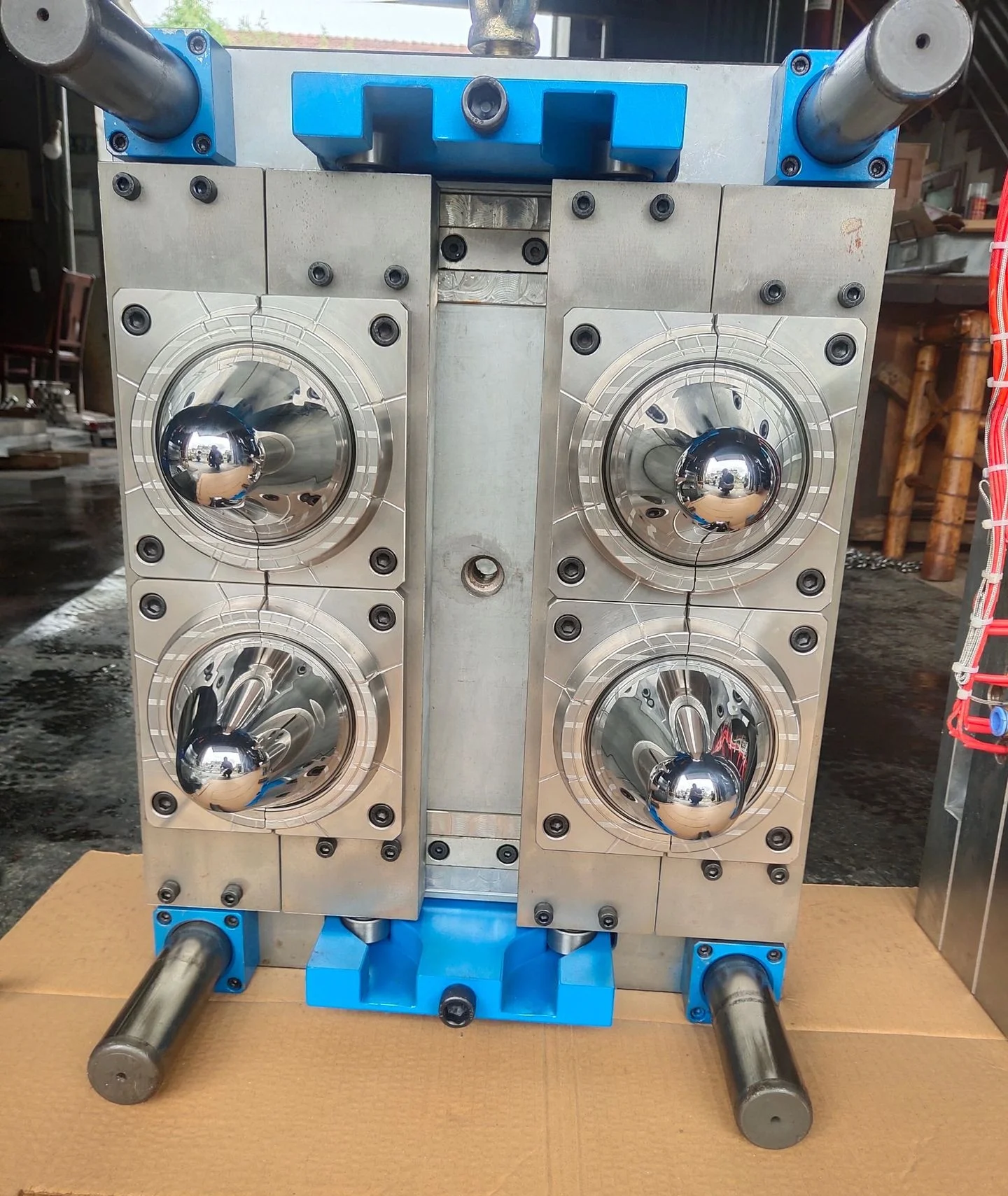 Manufacture 4 Cavity PET Jar Preform Mould Food Jar  Candy Jar Molding Mould