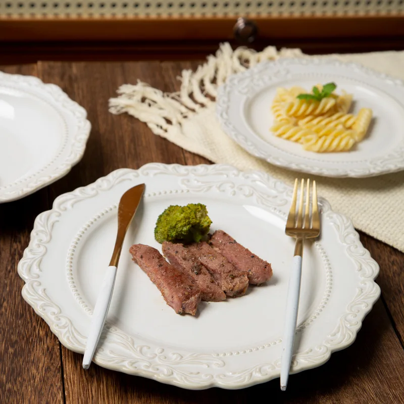 Bulk Vintage Ceramic Dinner Plate Fancy White Dessert Plate Dish With Emboss For Hotel Restaurant