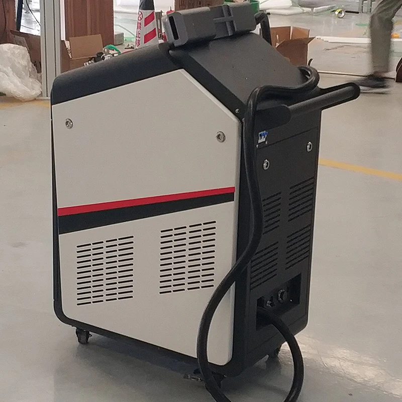100W pulse fiber hand-held laser cleaning machine for paint and rust removal