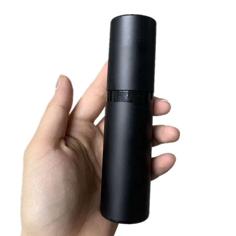 15ml 30ml 50ml Matte Black Airless Lotion Pump Bottle Plastic Travel Size Skincare Cream Dispenser