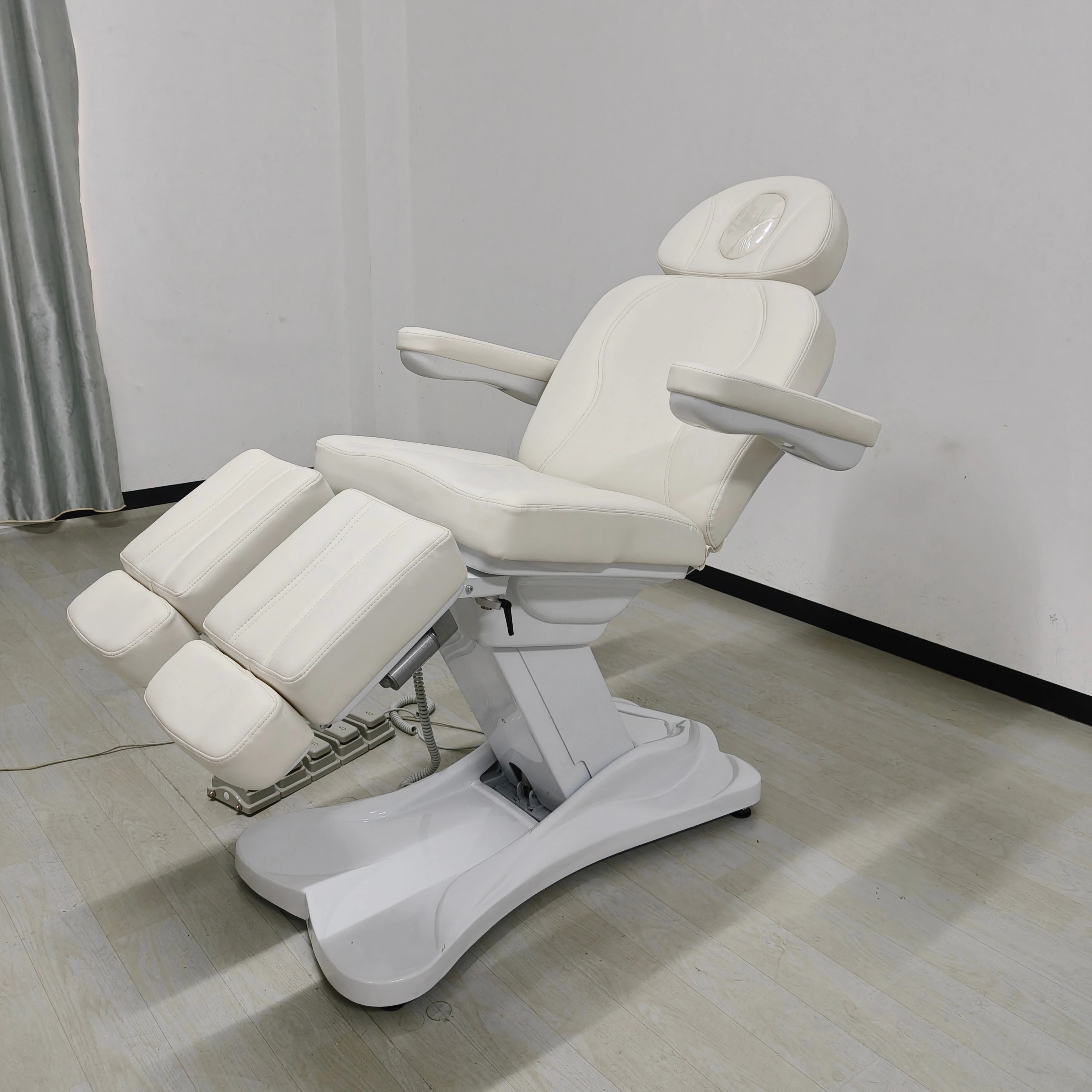 New Design Electric Beauty Bed Medical Examination Spa Furniture Chair with 2-5 Motors Pedicure Chair for Spa Massage Table Use