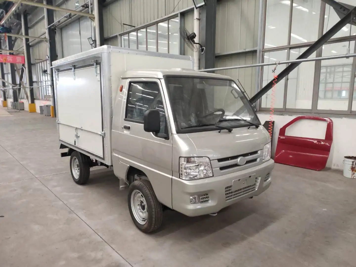 LHD/RHD EEC 60V 4KW Electric truck /electric pickup (2 seats) with strong body