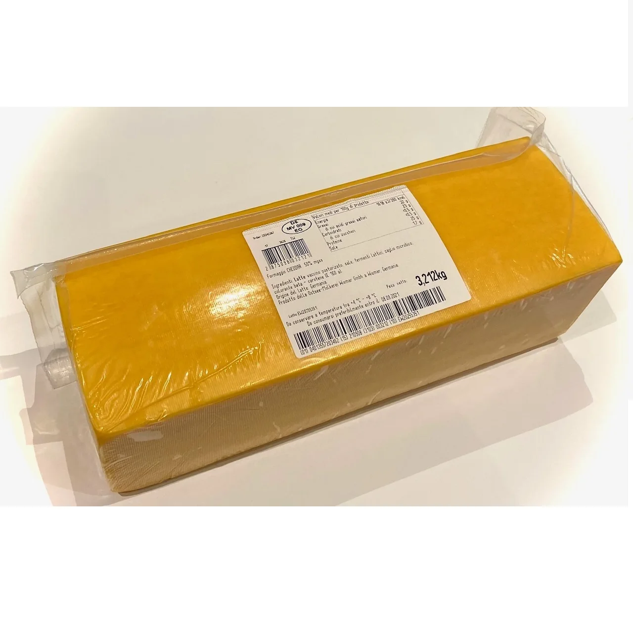 Wholesale Zarpellon Brand Cheddar Cheese Block 18C560C Red Cheddar Block 3 Kg Semi Hard Cheese
