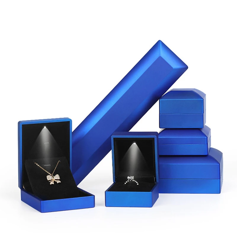 Wholesale Luxury Leather Velvet Jewelry Accessories Box With LED Light Custom Necklace Jewelry Packaging Paper Box With Logo