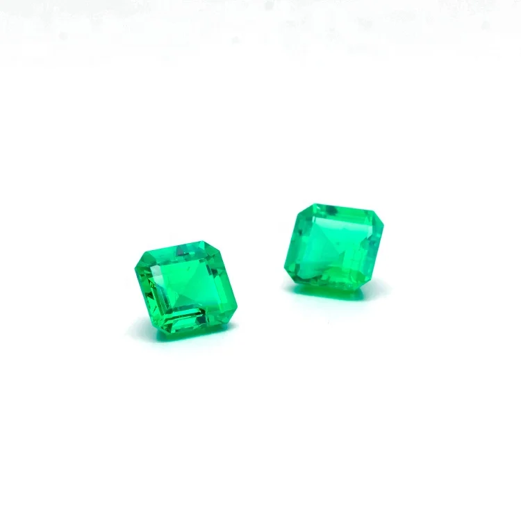High quality Emerald Square Cut Glass Stone Loose Synthetic Green Glass Gemstone